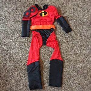 Incredibles costume.